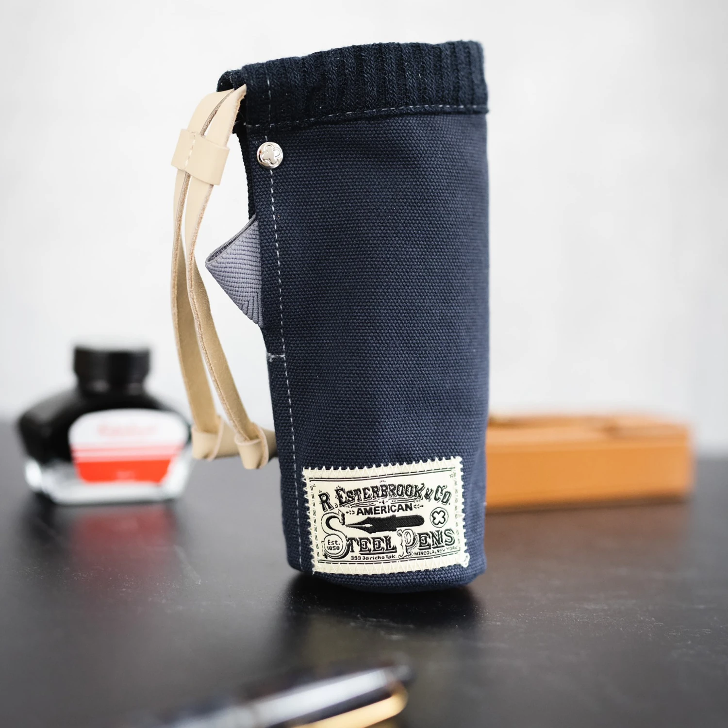 Esterbrook 2 Go Cup Pen Case In Navy Blue 5 Esterbrook 2 Go Cup Pen Case In Navy Blue - Image 5