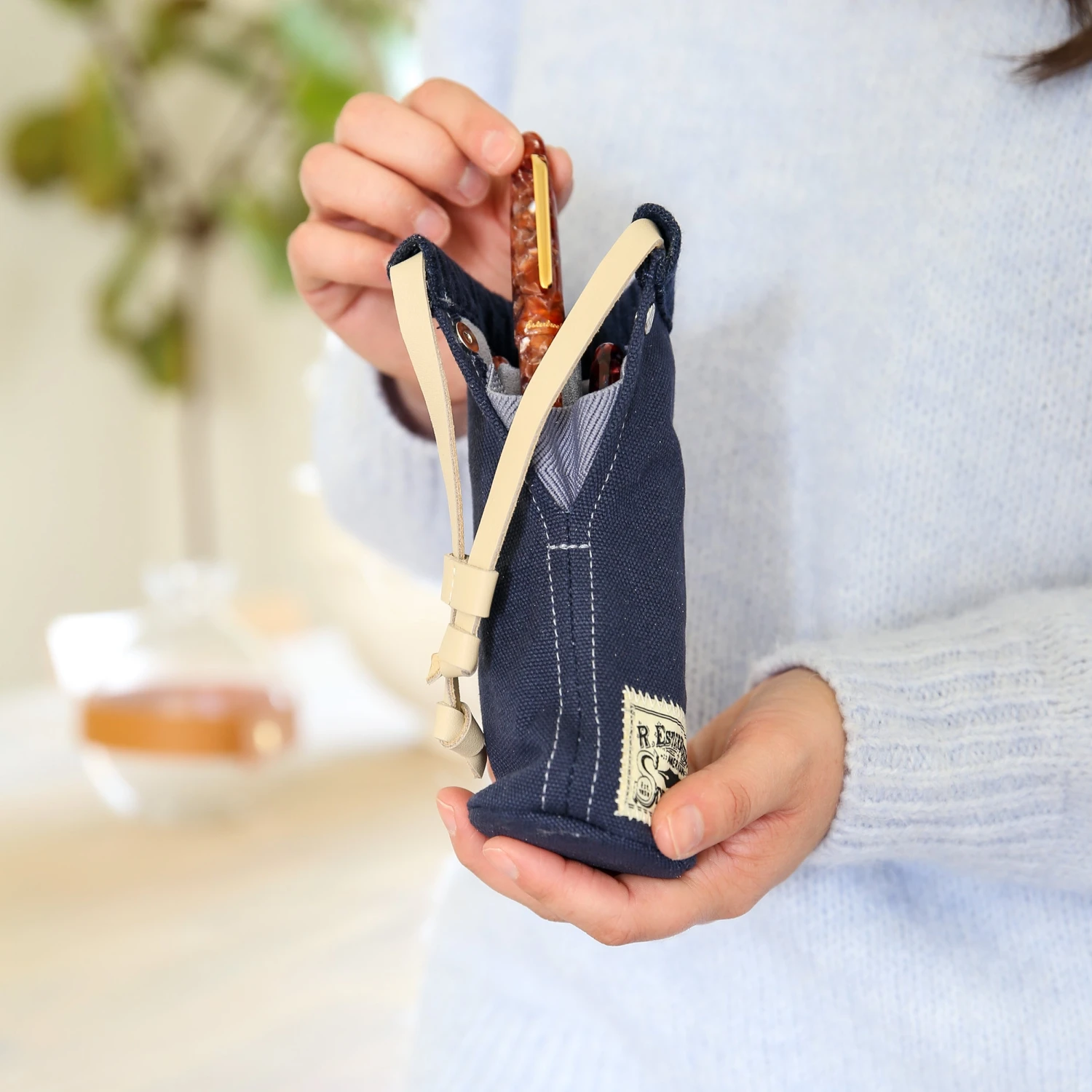 Esterbrook 2 Go Cup Pen Case In Navy Blue 6 Esterbrook 2 Go Cup Pen Case In Navy Blue - Image 6