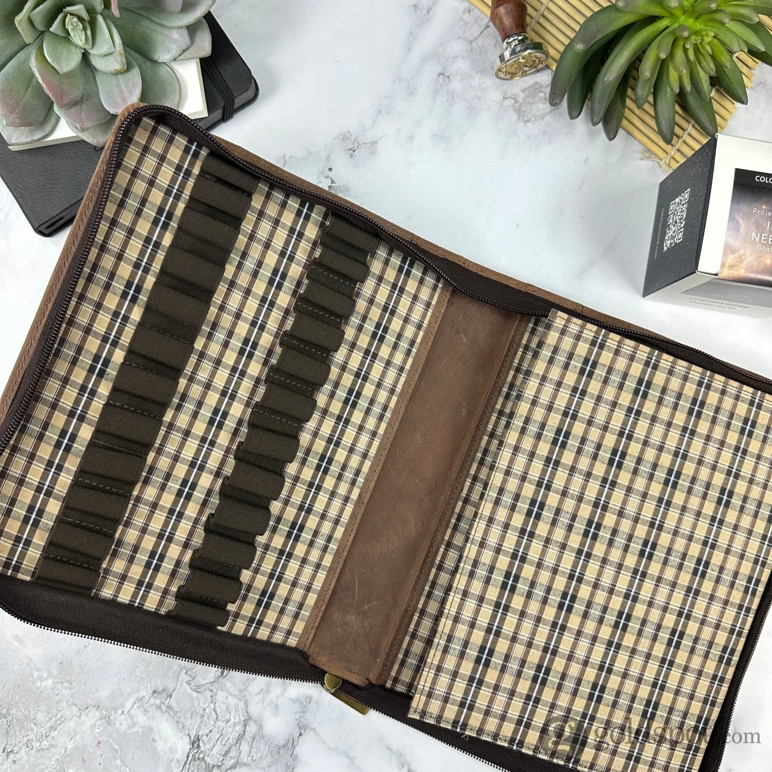 Girologio 24 Zippered Pen Case In Bomber Brown 2 Girologio 24 Zippered Pen Case In Bomber Brown - Image 2