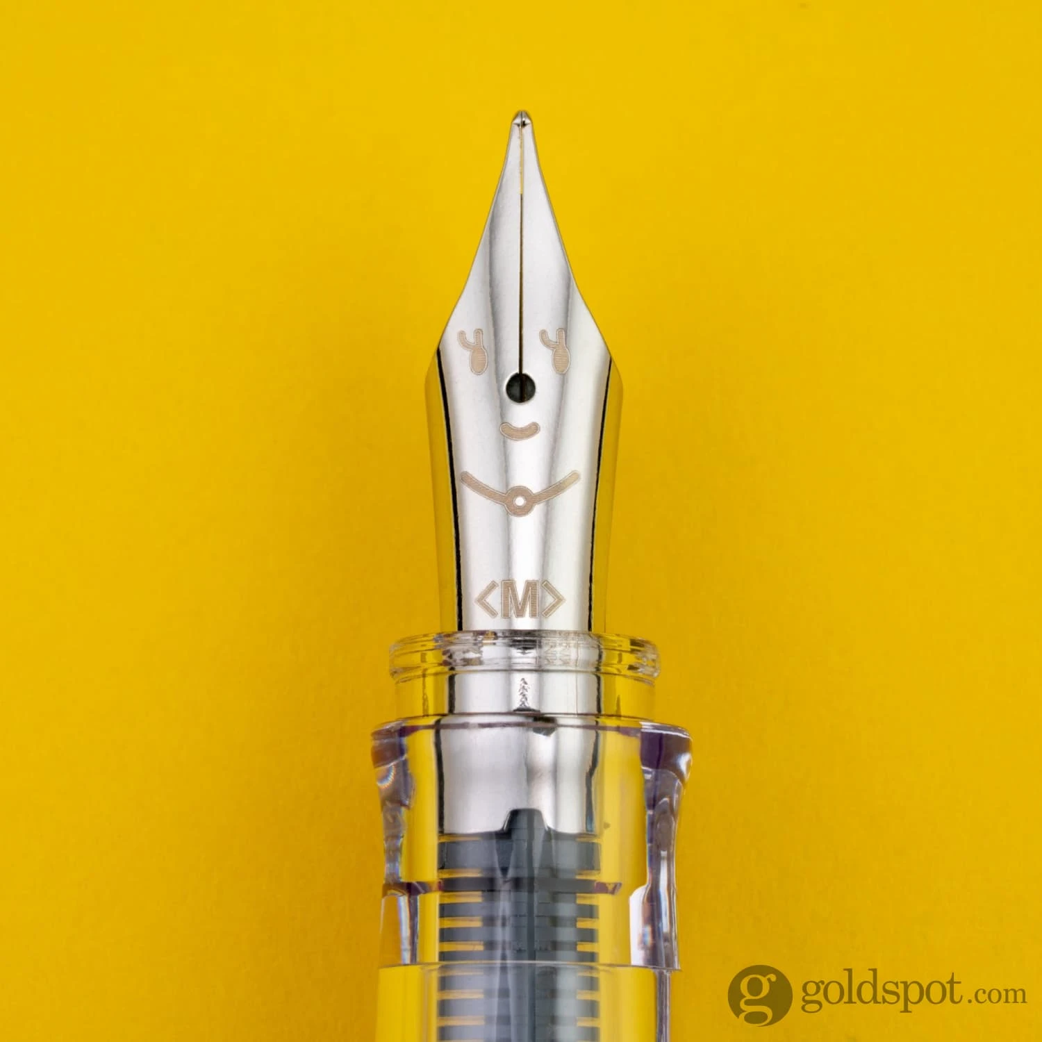 Pilot Kakuno Fountain Pen In Translucent Coral 4 Pilot Kakuno Fountain Pen In Translucent Coral - Image 4