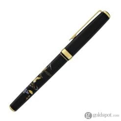 Platinum Classic Maki-e Fountain Pen In Crane Design - 18K Gold -Pen & Paper Store platinum classic maki e fountain pen in crane design 18k gold 246
