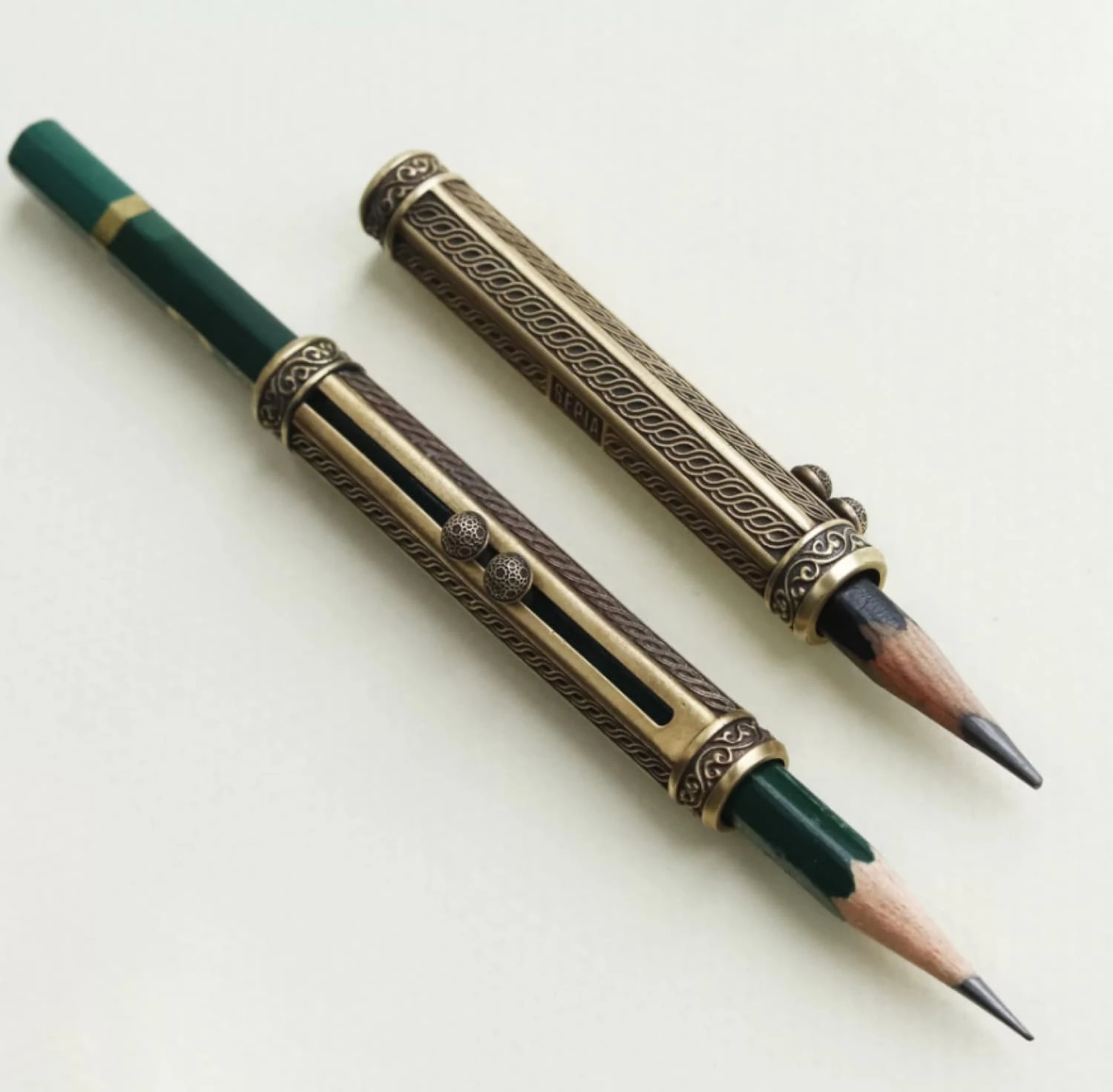 Sepia Accessories Infinite Stars Brass Seljuk Pencil Holder 1 Sepia Accessories Infinite Stars Brass Seljuk Pencil Holder